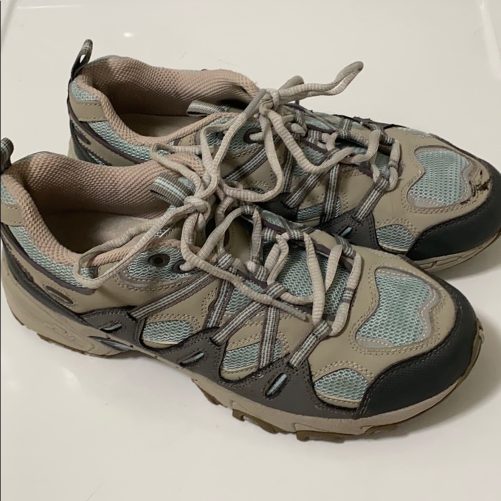 Turntec women’s hiking shoes size 9.5